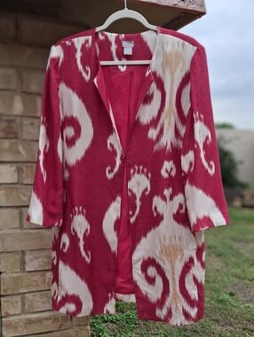 Chico's Topper Pink and White Ikat-Bloom Jacket Top    Women Size 2/12 Large